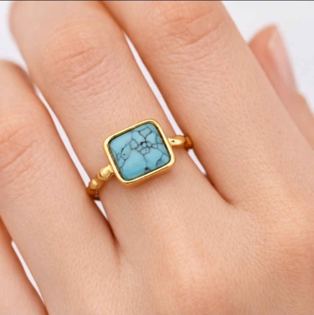 Bezel Set Turquoise Ring with 18k Gold Plating Size 6